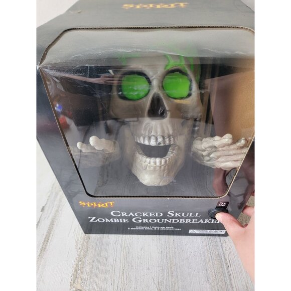 Spirit Halloween NEW cracked skull zombie ground breaker unique prop - Picture 3 of 10
